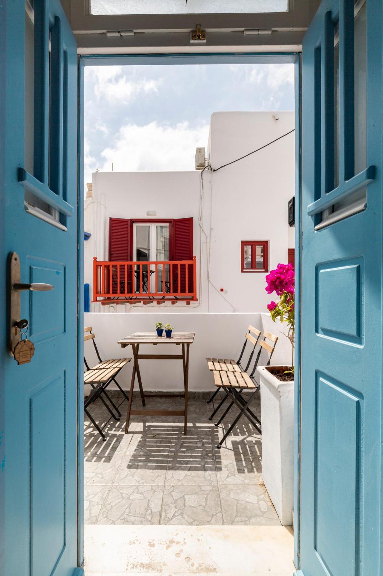 Elenitas Studio In Mykonos Town Экстерьер фото